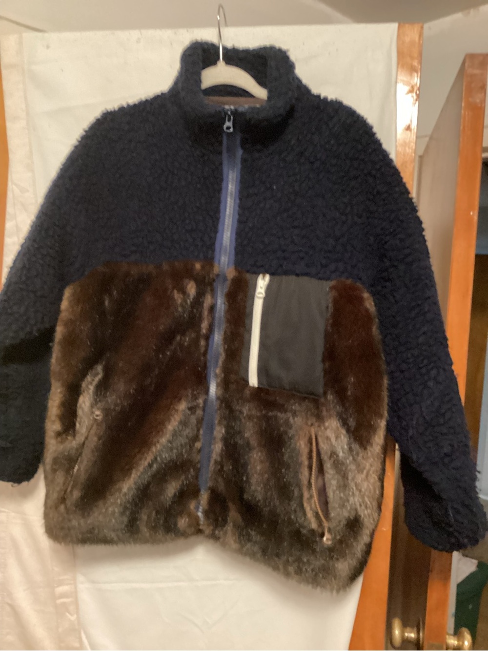 Sandra Ling  navy blue fleece with faux fur bomber style jacket SZ S
